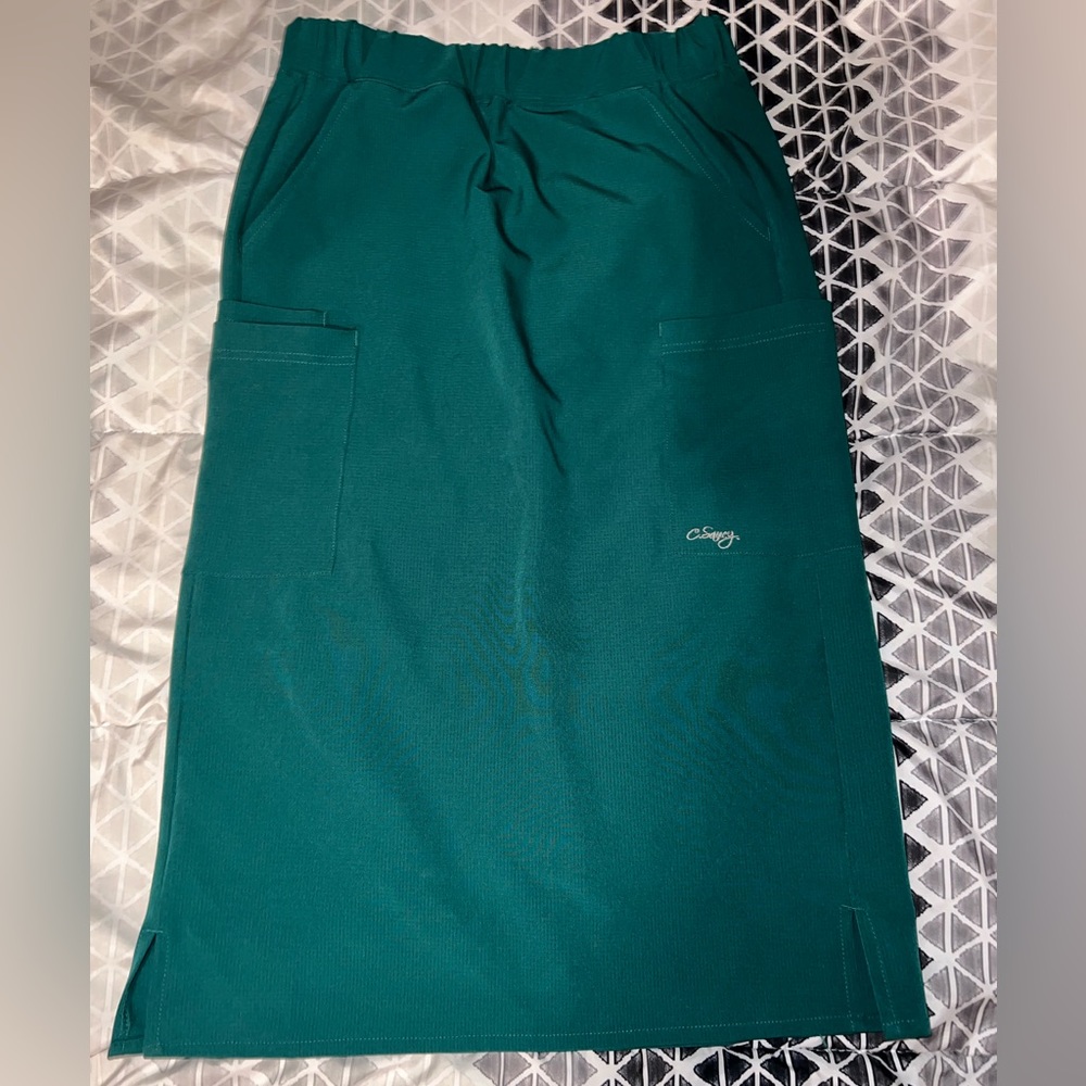 Scrub skirt